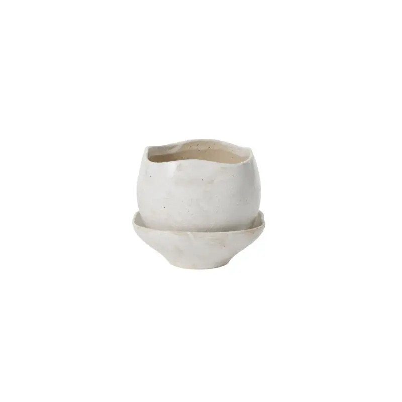 Iona Pot with Saucer 7.25"x 6.5"