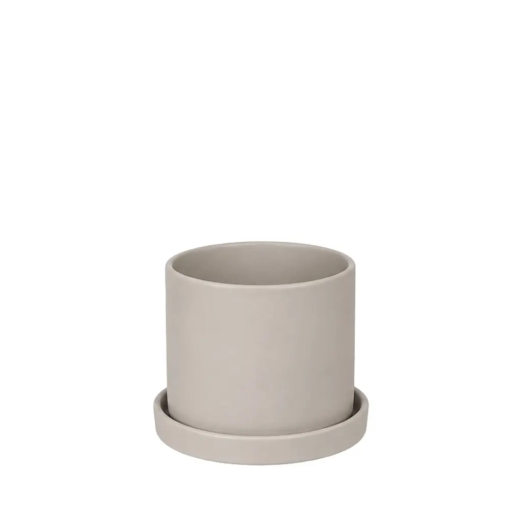 Montgomery pot with saucer light grey - 7x6.5"