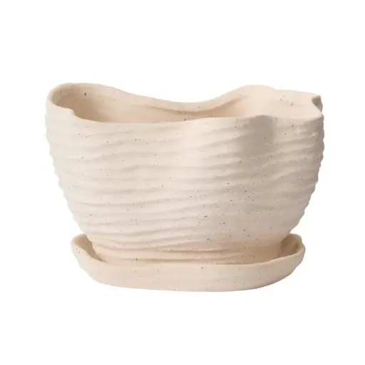 [64810] Highland Pot with Saucer 9"x 6"x 6"