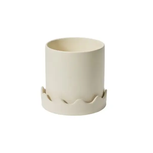 [64849] Pissaro Pot with Saucer 7.5"x 7.25" off white