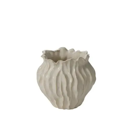 [65589] Brynn Vase 6.5"x 6"