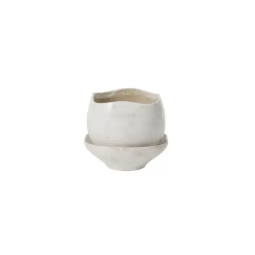 [66256] Iona Pot with Saucer 7.25"x 6.5"